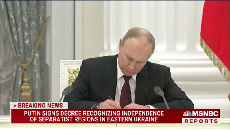 Putin Decret Donetk Lugansk.jpg