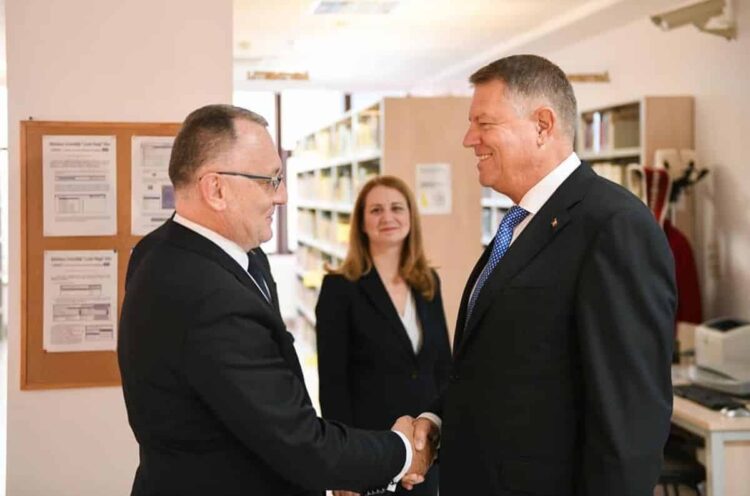 Sorin Cimpeanu Klaus Iohannis.jpg