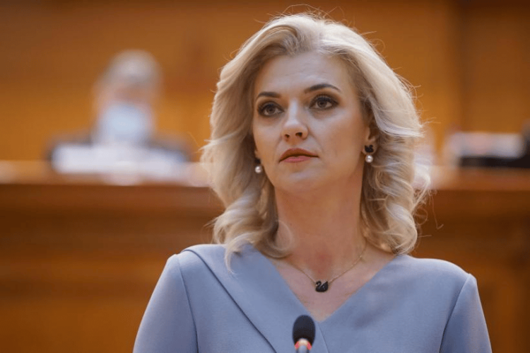 Alina Gorghiu.png