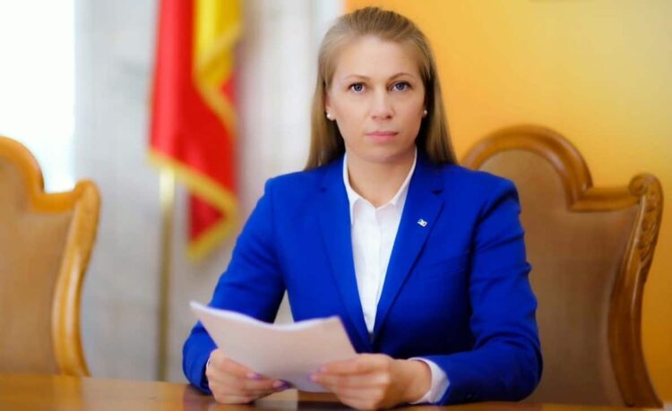 Raisa Enachi Deputat Aur De Vaslui.jpg