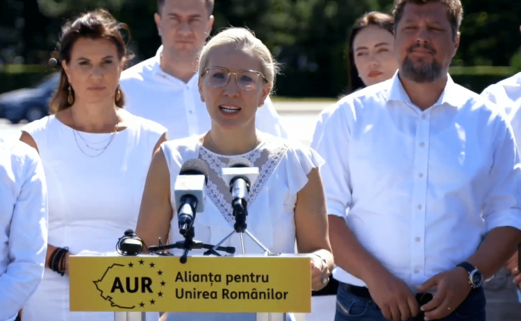 Ramona Ioana.png