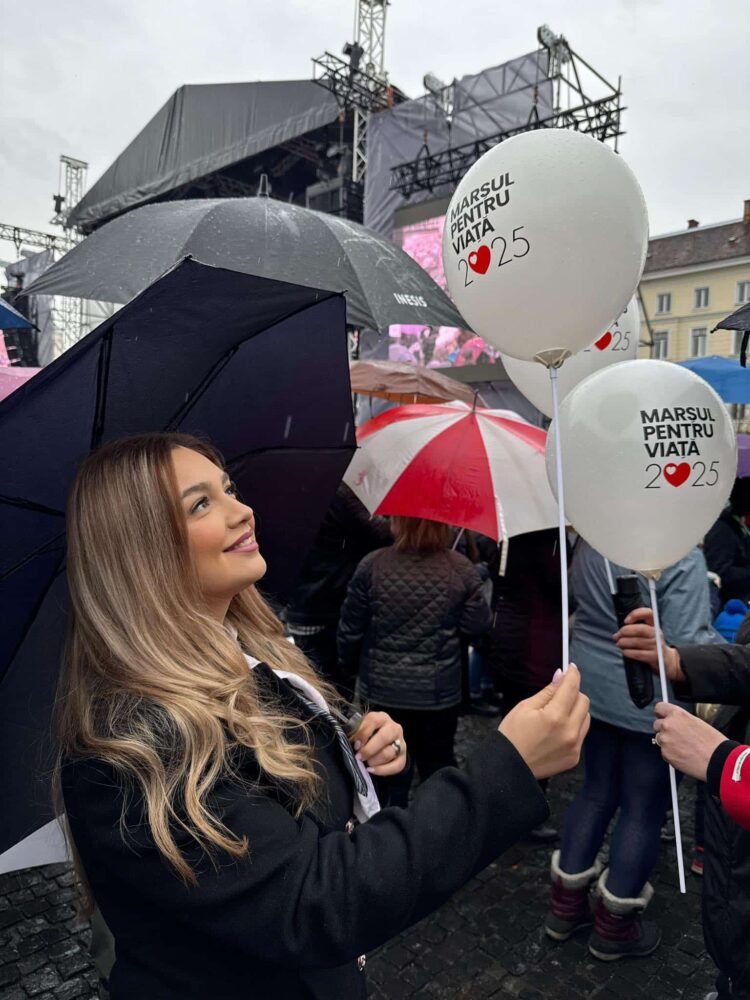 Ilinca George Viata Mars.jpg