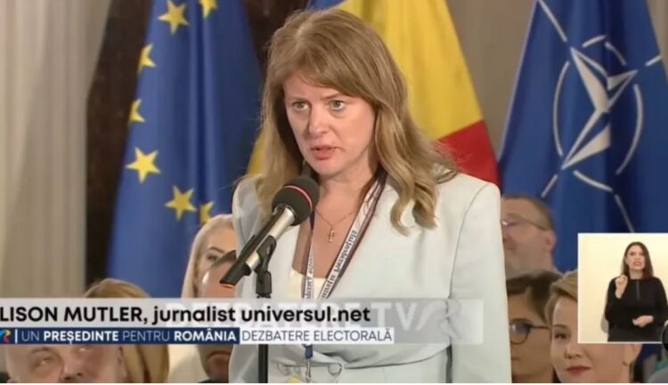 Jurnalista Intrebare.jpg