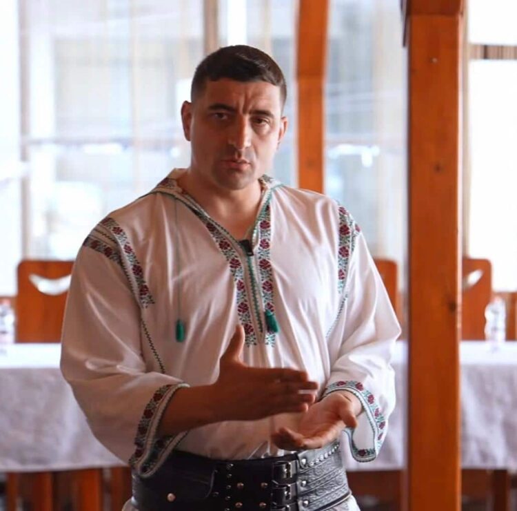 George Simion Ziua Iei.jpg