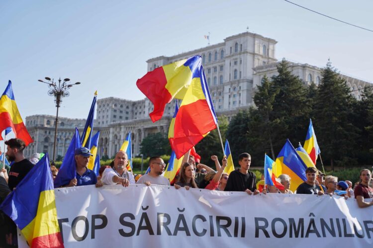 Protest Romani 22 Iunie 14 Scaled 1.jpg